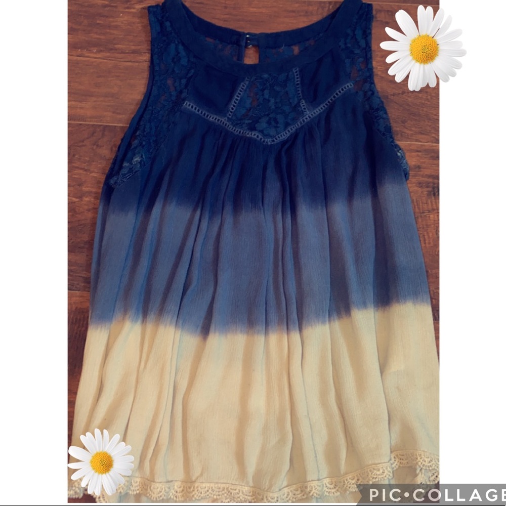Beautiful ombré lace tank top🌸
